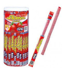 Fini Strawberry Straws Veggie (50 unités/boîte)